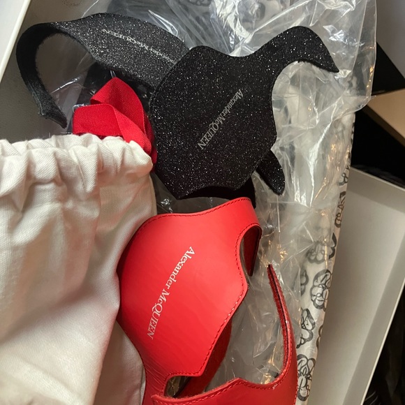 Alexander McQueen sneakers Sz 11